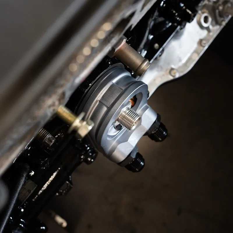 Oil Filter Sandwich Plate with Thermostat, Multi-Angle - Picture 2 of 4